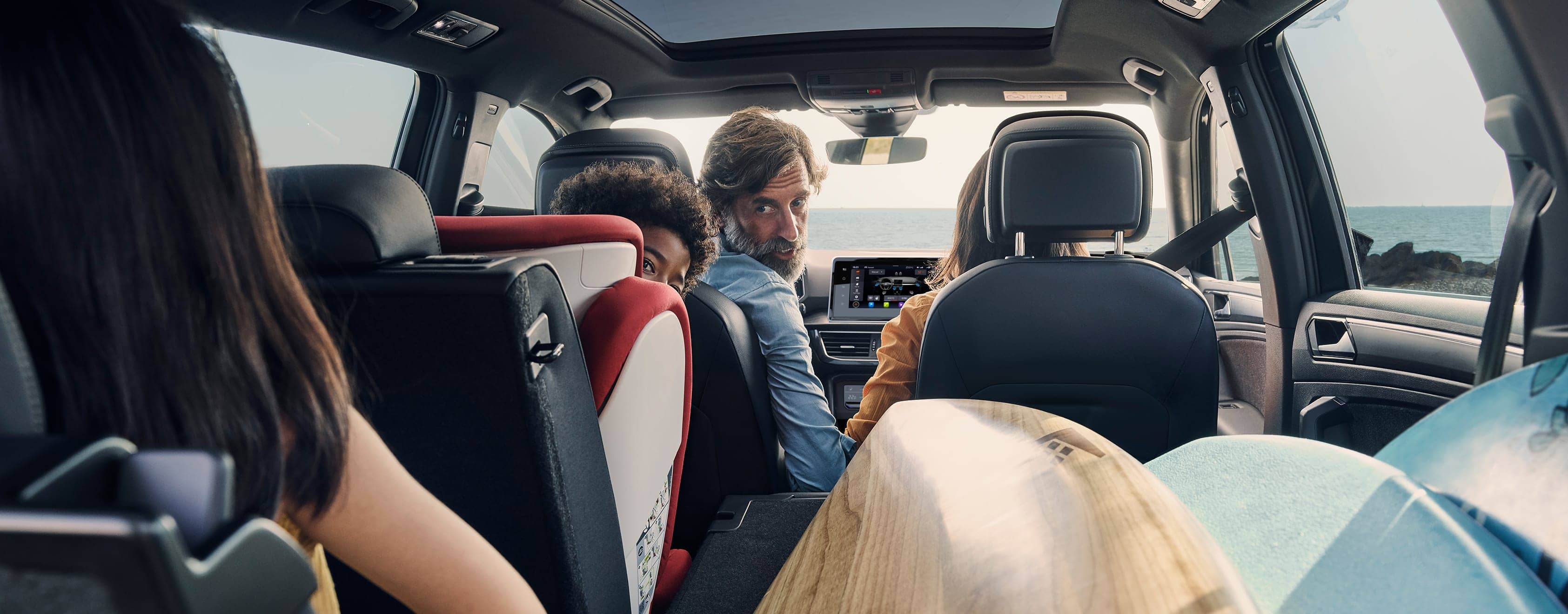 SEAT Tarraco SUV 7 seater interior design foldable folding sliding seats