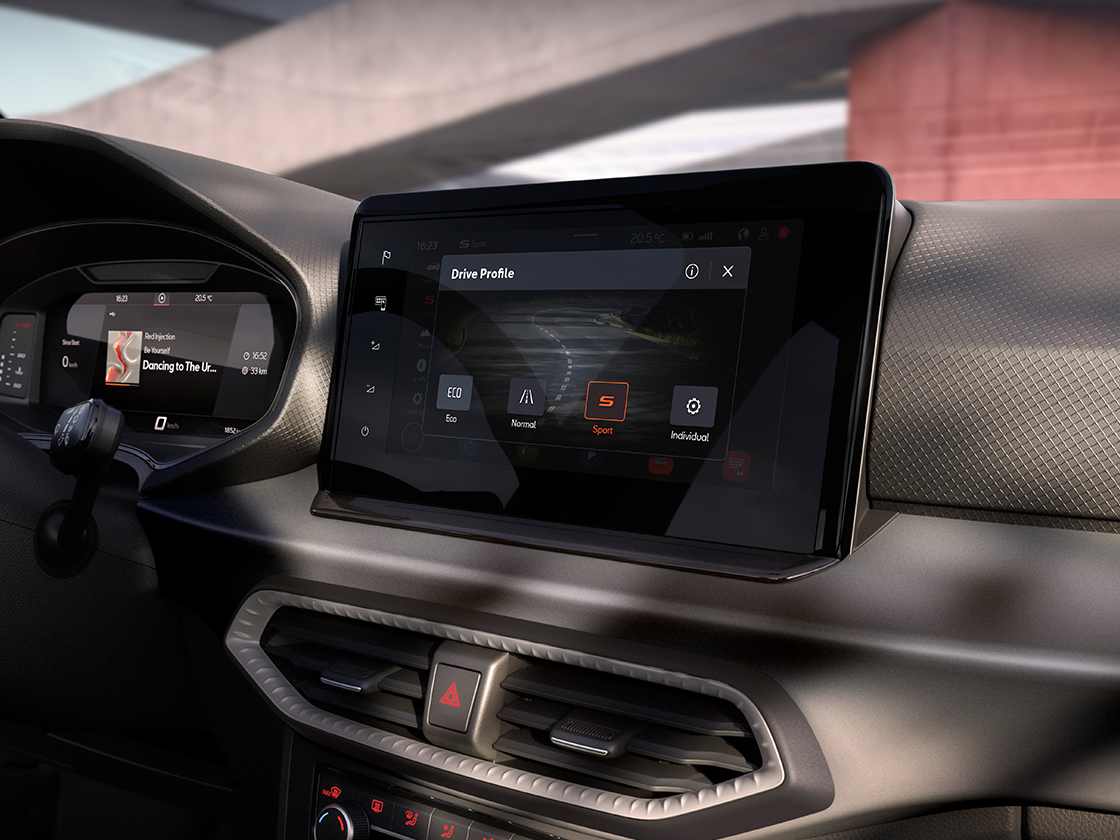 Touchscreen of the seat ibiza that includes the drive profile system  Touchscreen of the seat ibiza that includes the drive profile system