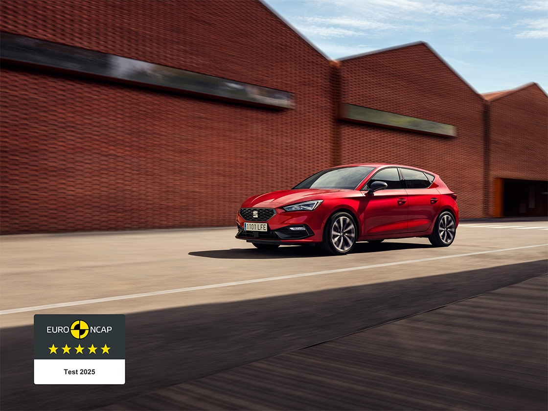 Euro NCAP safety certification logo, to highlight the fact that the SEAT Leon 5D upholds its 5-star rating.
