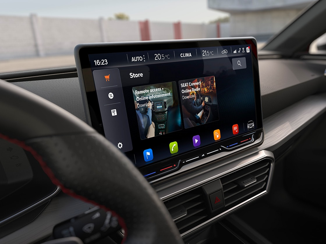 Interior of the SEAT Leon NF 5D showcasing the 12.9" Navi System with SEAT Connect.