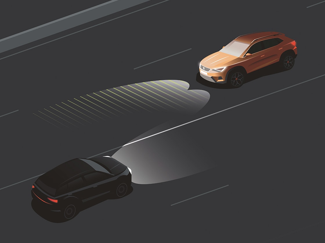High beam assist in the seat leon sportstourer, a cool design feature ensuring safe night driving. Ideal for the small family vehicle.