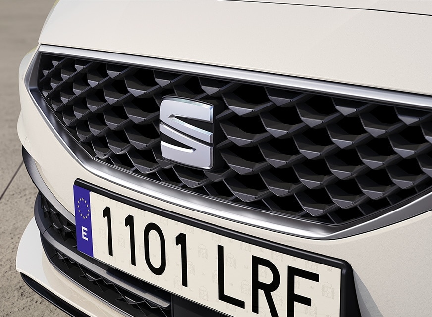 seat leon se front grille