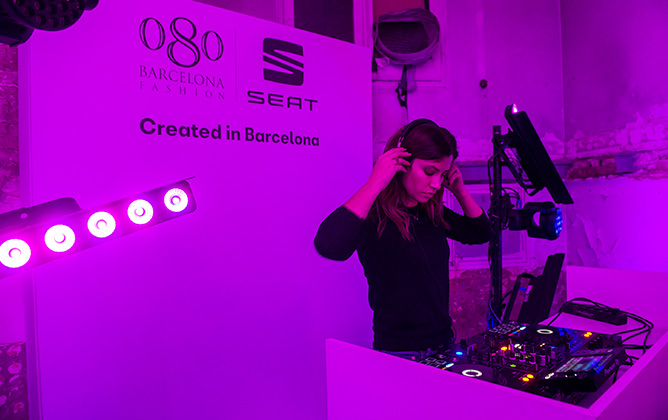 SEAT DJ plays at 080 Fashion week Barcelona